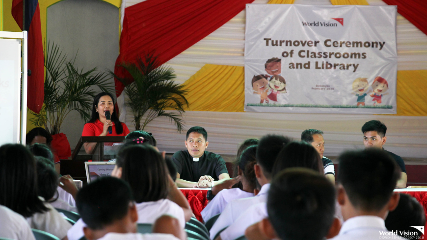 Elementary students in a Batangas town received two new classrooms and a library this school year.