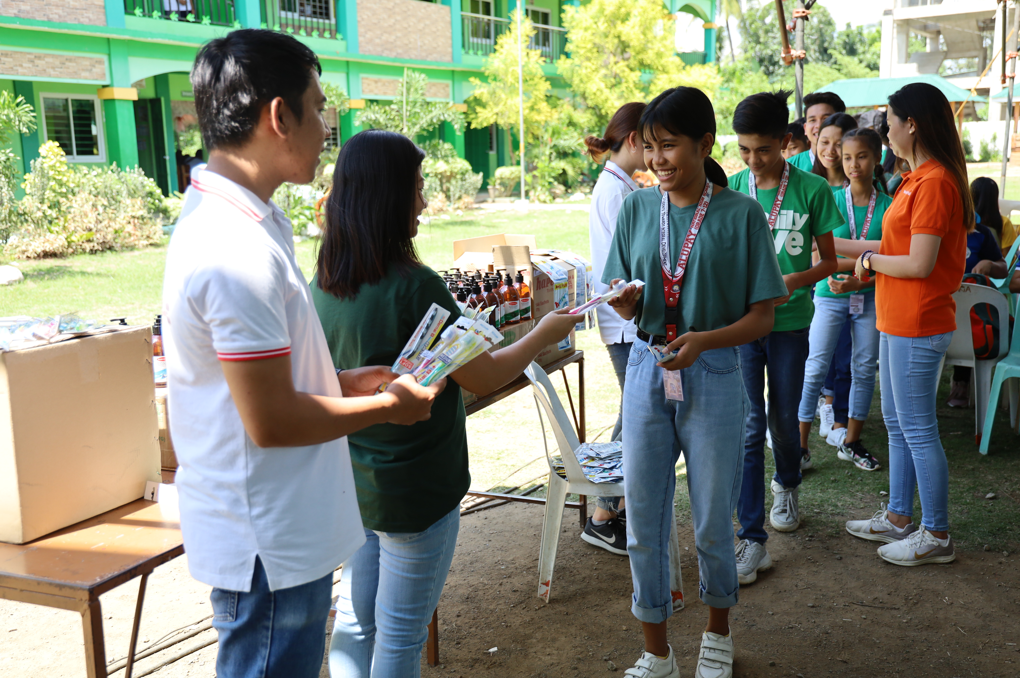 Students and teachers from four World Vision partner schools in Batangas celebrate the Global Hand washing Day with group games similar to the TV program "Amazing Race".