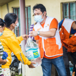 World Vision delivers food aid in Bohol town